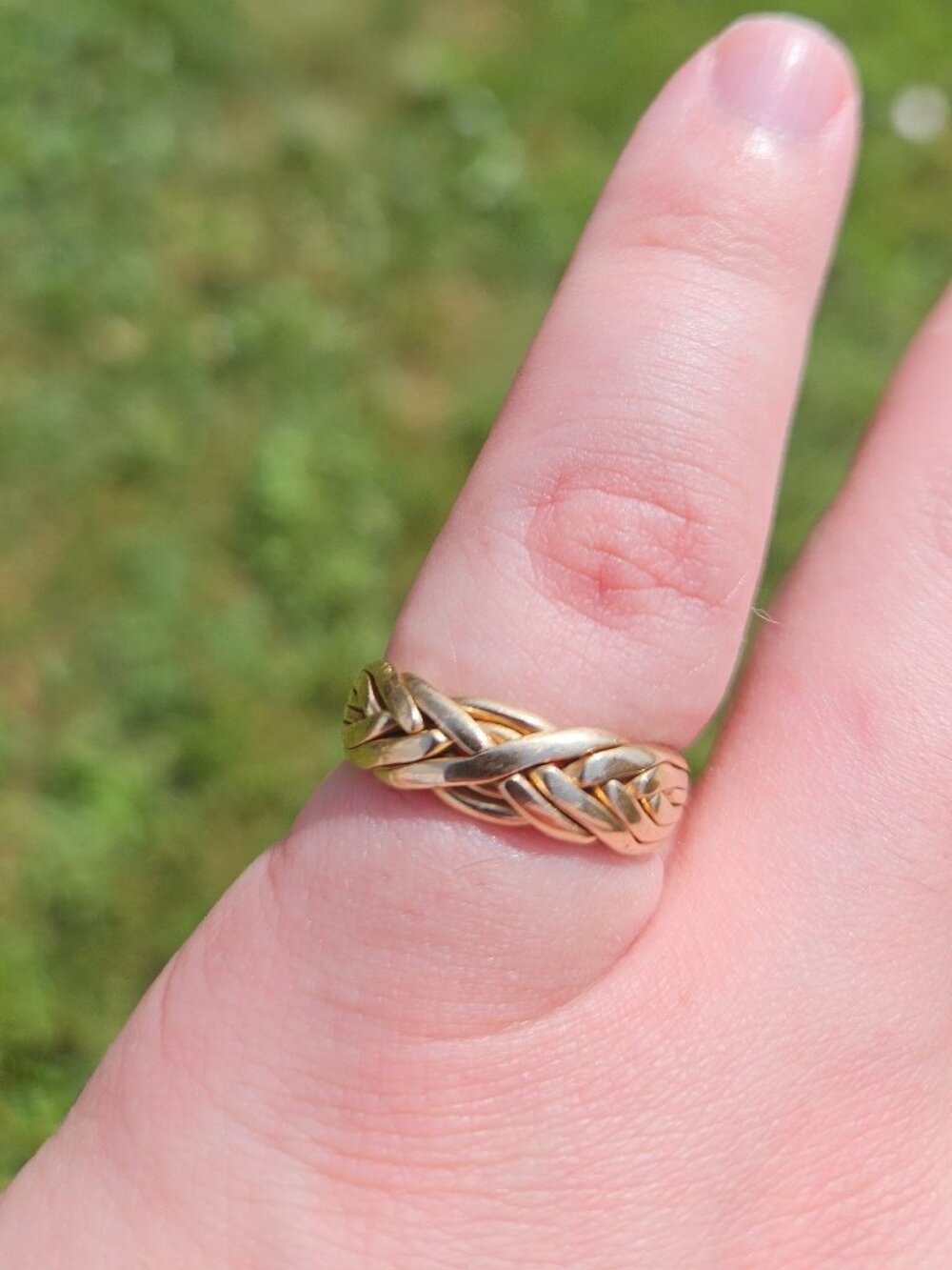 10K Yellow Gold 6 Band Bypass Style Puzzle Ring 6mm Wide Size 6.5